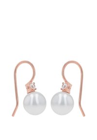 Hängande örhängen i roséguld med vita pärldroppar, med en kristallaccent ovanför varje pärla. Enkel krokdesign, polerad yta och slät textur.