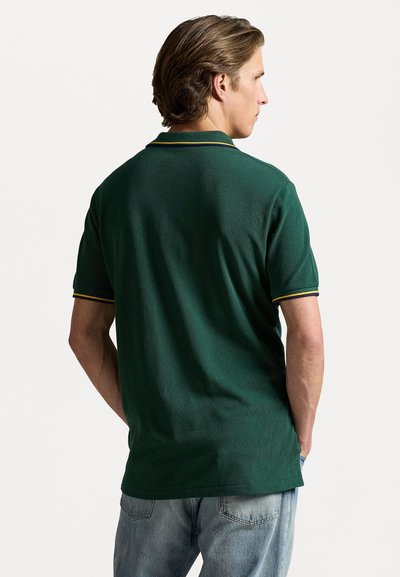 Polo Ralph Lauren CUSTOM SLIM FIT MESH POLO SHIRT - Bluză polo - vintage pine