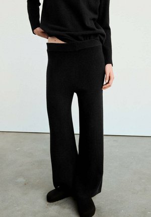 Mango, ADULT - Pantalones - black