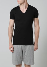 Calida EVOLUTION - Undershirt - schwarz