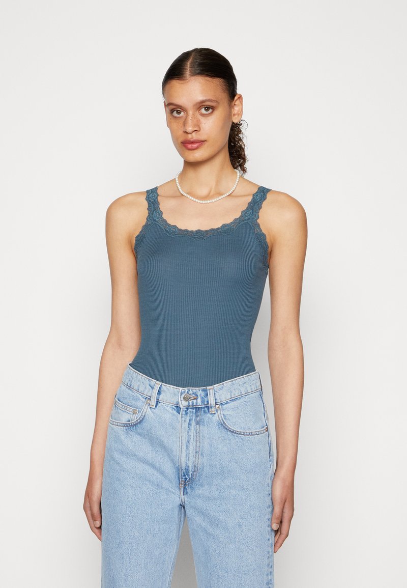 Rosemunde BABETTE DEEP BACK - Top - mountain blue