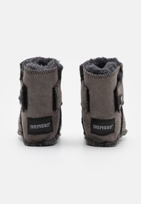 Shepherd BORÅS UNISEX - Kruipschoentjes - asphalt