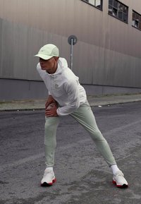 Nike Performance PHENOM RUNNING DIVISION - Παντελόνι φόρμας - jade horizon/silver