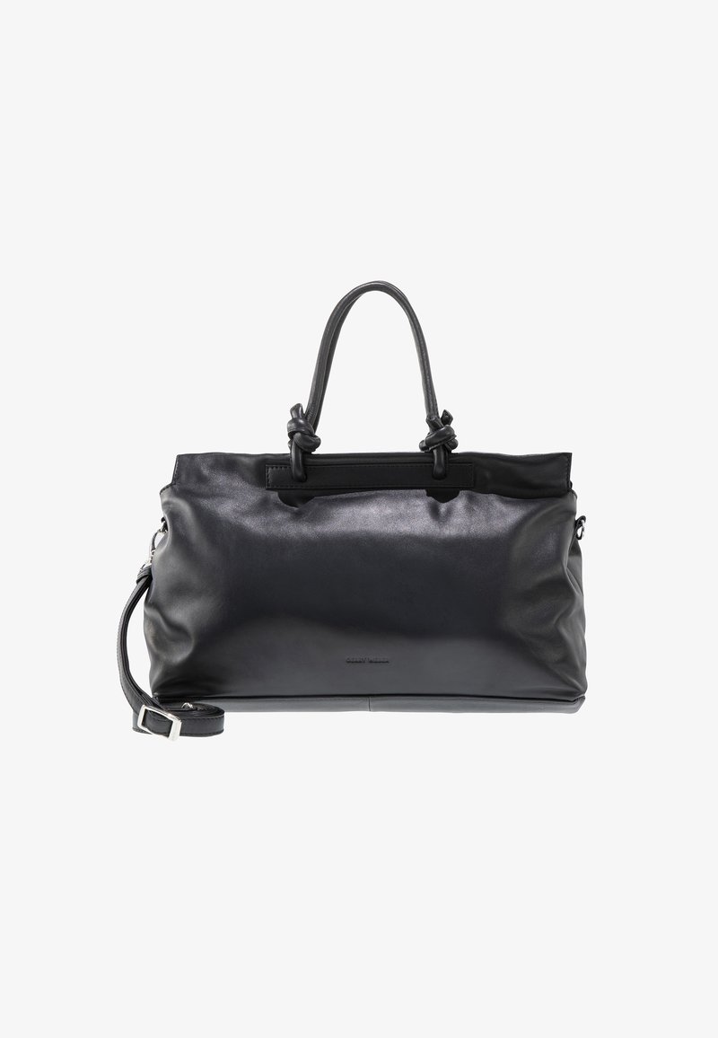 Sac en cuir noir avec deux poignées courtes et une bandoulière amovible, texture lisse, design minimaliste et détail de logo subtil.