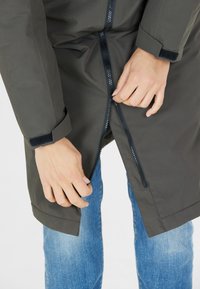 North Bend Parkatakki - black ink