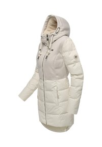 Manteau d'hiver rembourré en blanc et gris clair. Caractéristiques : capuche, cordons de serrage et poches latérales. Texture lisse avec un design matelassé.