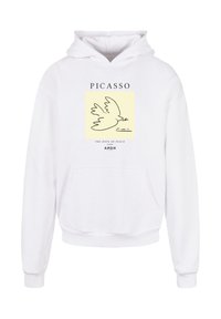 Hvid hætte sweatshirt med grafik af en due på forsiden og teksten "PICASSO DUEEN AF FRED 1949" samt "A.P.O.H." i sort og gul.