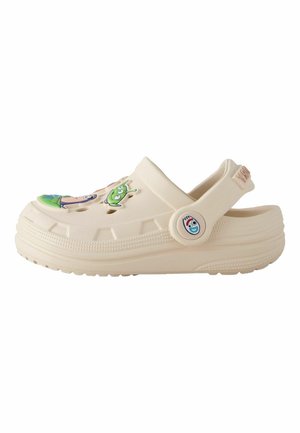 Beige slip-on klodsko med justerbar hælrem, ventilerede huller og farverige Toy Story-tegneseriefigurer på overdelen og remmen.