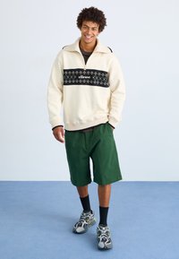 Ellesse SHERIDAN 1/4 ZIP - Sudadera - off white