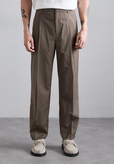 Emporio Armani Kalhoty - chocolate chip