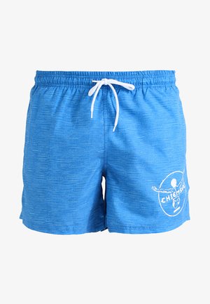 Blaue Badehose mit strukturiertem Muster, elastischem Bund und weißem Zugband. Auf dem rechten Bein befindet sich ein weißes Grafikdesign.