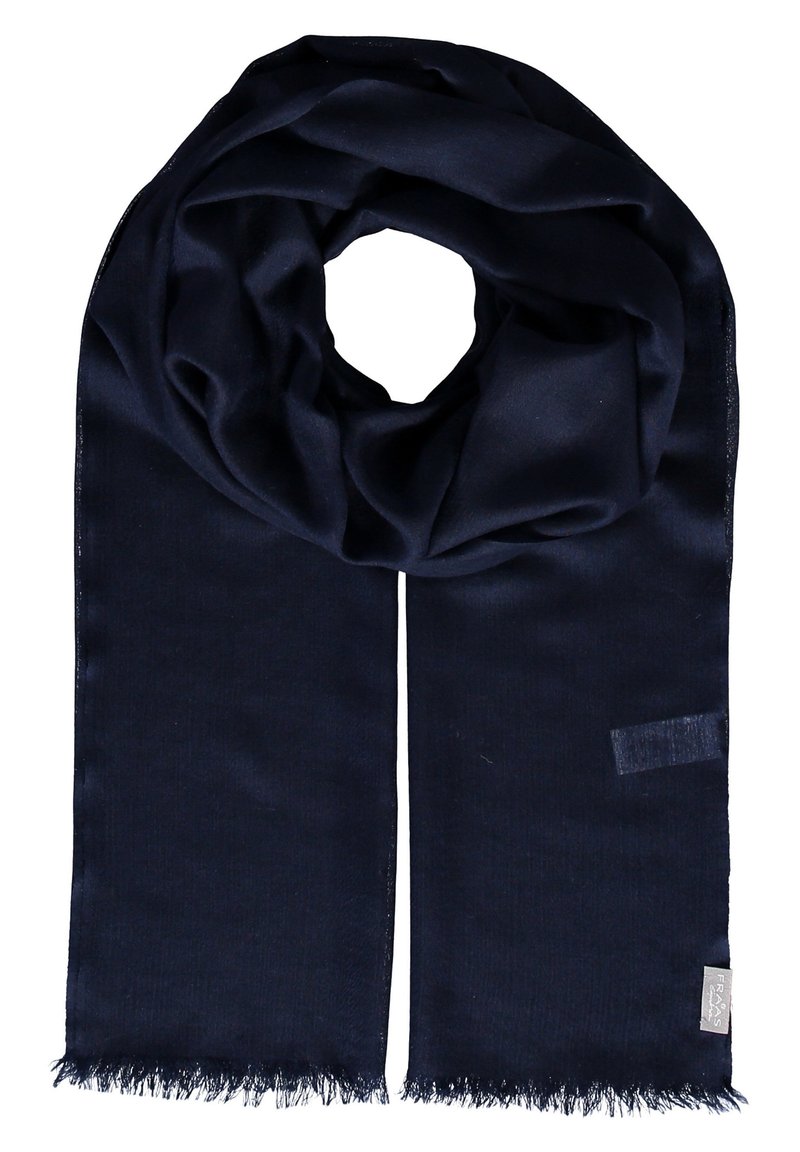 Sciarpa blu navy realizzata in tessuto morbido, con una texture liscia e estremità frangiate. Etichetta di marca ben visibile su un lato.