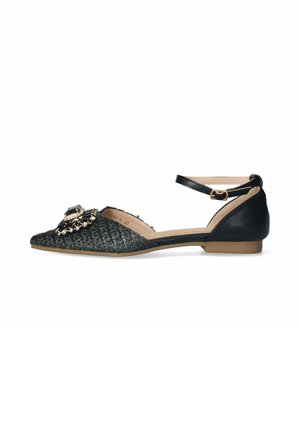 Shoe flat con punta, con toma in tessuto intrecciato nero e tacco in pelle nera. Decorato con un abbellimento decorativo sulla tomaia.