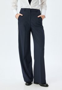 Pantalones - dark blue