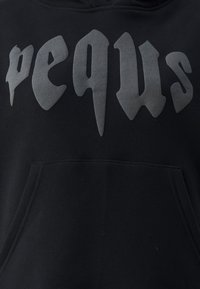 PEQUS Felpa con cappuccio - black