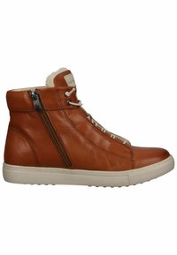 Bruine leren high-top sneaker met een ronde neus, witte zool en vetersluiting aan de voorkant. Voorzien van een zijrits en een zachte voering bij de kraag.