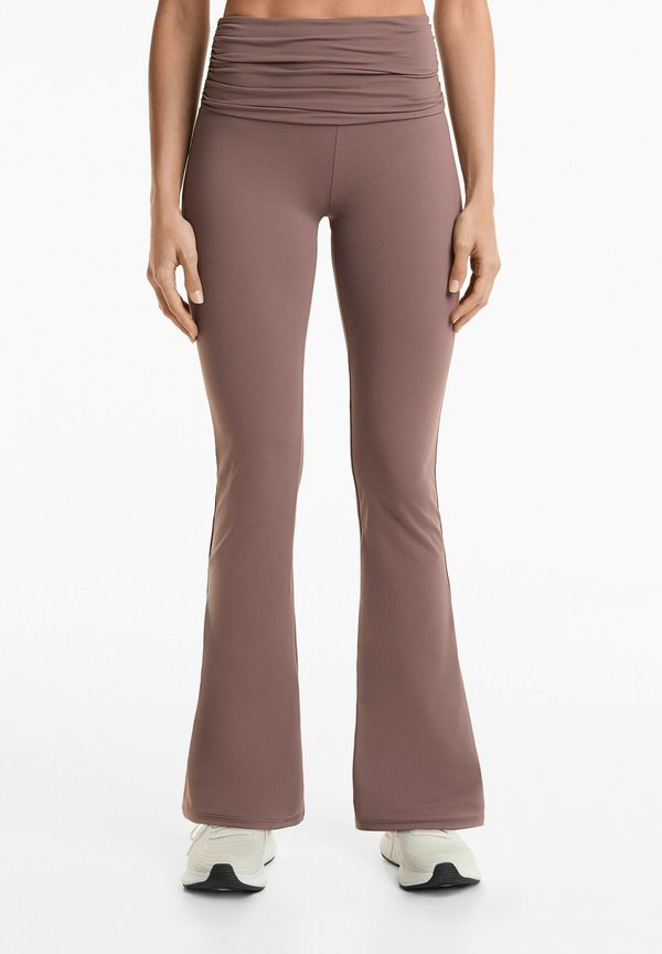 HIGH RISE COMFORTLUX FLARE WITH GATHERED WAIST - Stoffhose