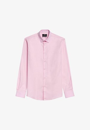 Koszula z długim rękawem wykonana z miękkiej różowej bawełny, zapinana na guziki, z klasycznym kołnierzykiem, z małym białym logo na lewym biuście.