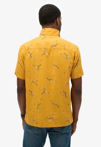 Superdry & Co SHORT SLEEVE - Camisa - golden blossom