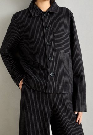 Let jakke / Sommerjakker - black