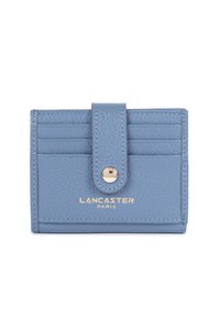 Portafoglio in pelle blu con più scomparti, chiusura a scatto e logo dorato sull'anteriore. Superficie testurizzata e finitura liscia.