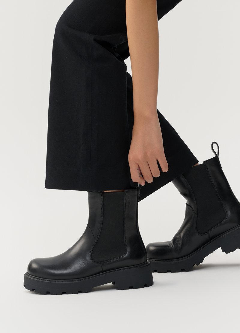 Vagabond COSMO Stivaletti con plateau black/nero