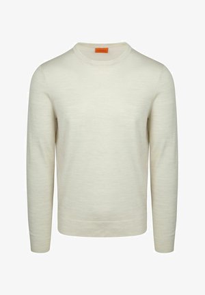 Cremefarbener Langarmpullover mit Rundhalsausschnitt, geripptem Saum und Bündchen, mit einem orangefarbenen Etikett im inneren Nackenbereich.