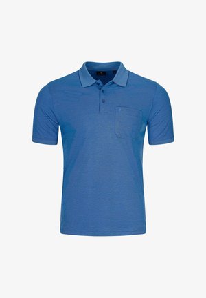 Blaues Poloshirt mit kurzen Ärmeln, Zweiknopf-Leiste und Brusttasche, auf weißem Hintergrund dargestellt.