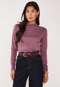 Unausgewählt, violet