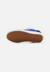 Vans KNU SKOOL UNISEX - Gördeszkacipők - blue/white