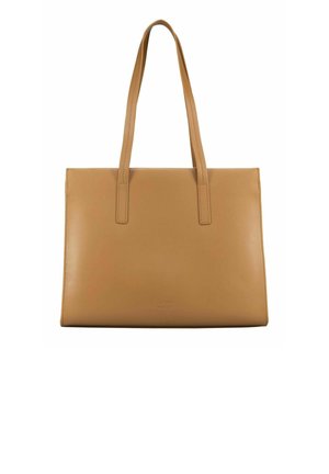 Rechthoekige tan leren tote bag met twee handvatten en minimale stiksel details op een witte achtergrond.