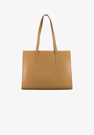 Rechteckige Tote-Bag aus braunem Leder mit zwei Griffen und minimalen Nahtdetails vor weißem Hintergrund.