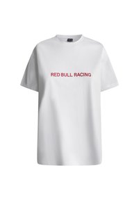 Hvid t-shirt med korte ærmer, med "RED BULL RACING" trykt i røde bogstaver centreret på forsiden.