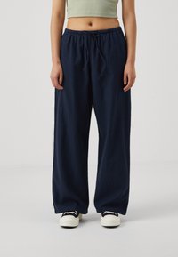 Gina Tricot Petite TROUSERS  - Kelnės - navy