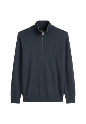 Pulover închis la culoare, de un albastru marin, cu guler înalt și închidere cu fermoar. Fabricat din material moale, prezintă un logo discret pe piept și manșete canalate.