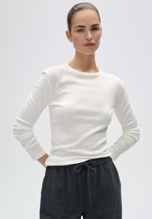 OPUS, SLIM FIT - Longsleeve - milk