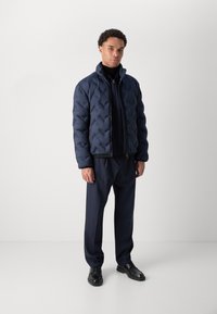 Colmar Originals MENS JACKET - Jachetă cu puf - navy blue/ice