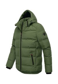Giacca a vento verde con cappuccio, dotata di una chiusura lampo frontale, dettagli neri e una finitura testurizzata; include tasche laterali.