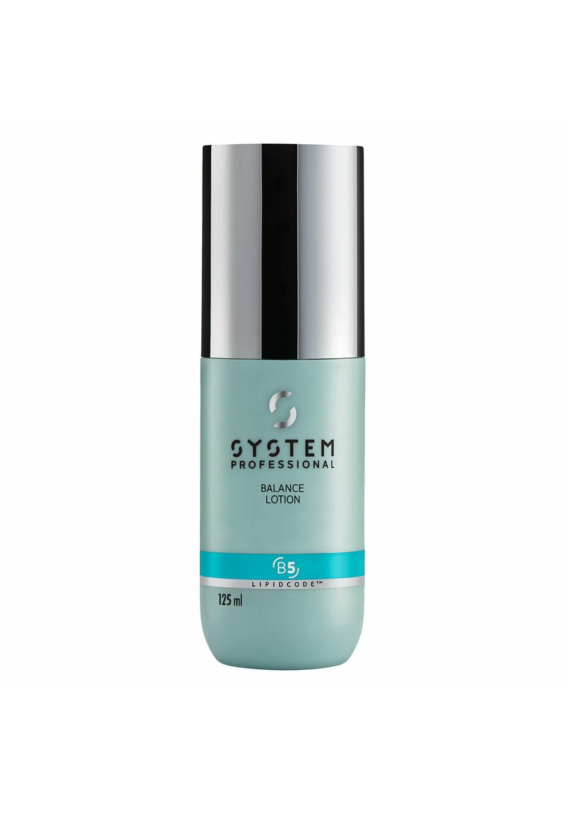 Bottiglia verde menta con tappo argentato. Il testo include "System Professional", "Balance Lotion" e "B5" con una banda accentuata turchese. 125 ml.