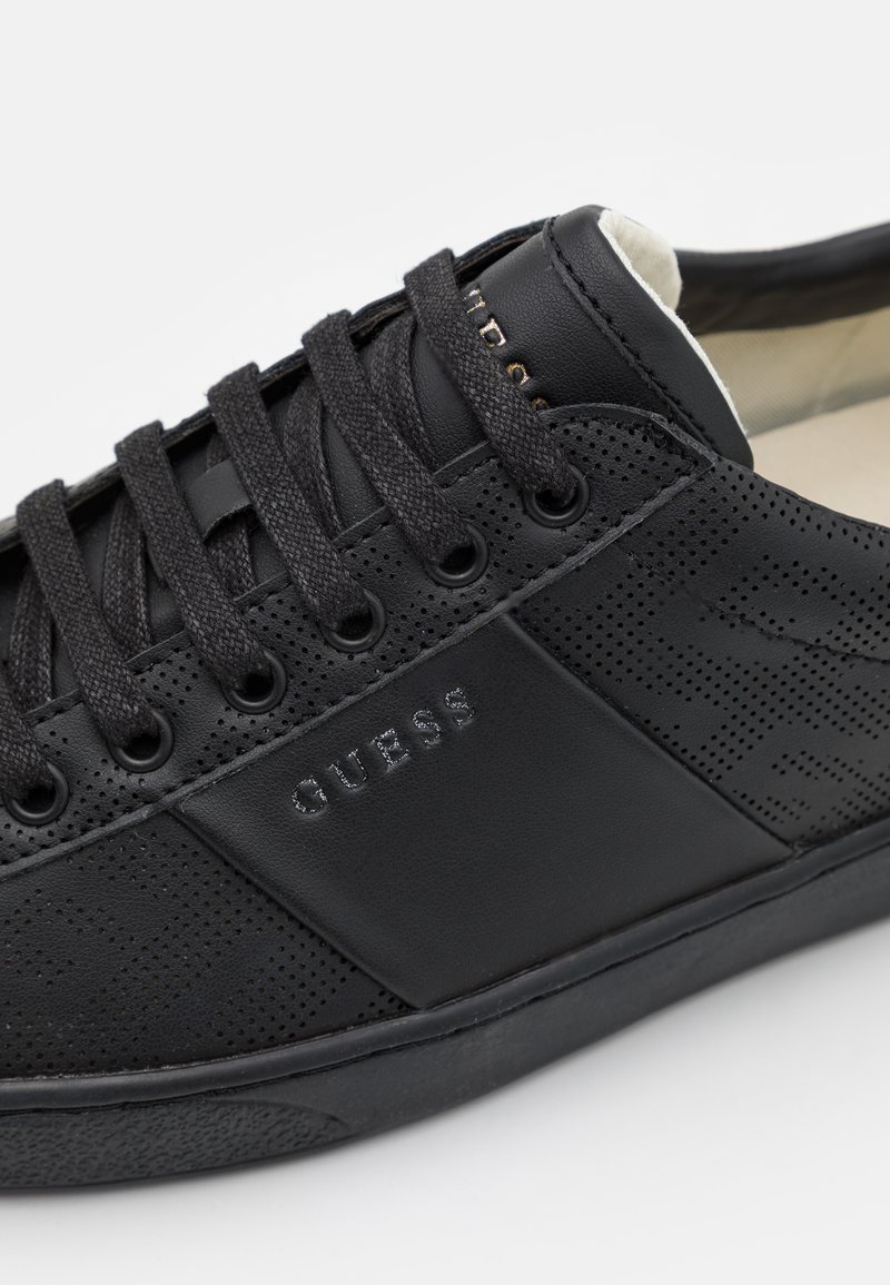 Herren Sneaker low | Guess NOLA Sneaker low black/schwarz - SR60613 Herren Sneaker low | Guess NOLA Sneaker low black/schwarz - SR60613
