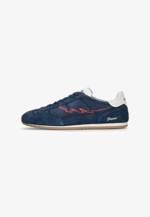 ENTERPRISE JAPAN, ENTERPRISE JAPAN Sneakers in suede e nylon ENTJPN 61 Mondialito - Sportcipő - dark blue