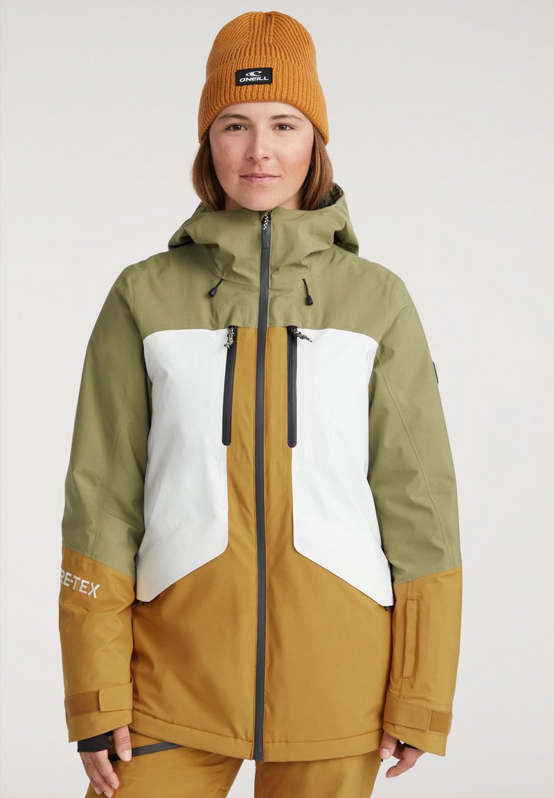 Wasserdichte Jacke in Grün, Weiß und Braun mit Kapuze, Reißverschlusstaschen und verstellbaren Manschetten. Verfügt über GORE-TEX-Material für Wetterschutz.