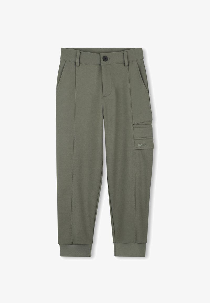 Groene cargobroek van zachte stof, met een knoopsluiting, vo pockets aan de voorkant en een zijzak met logoaccent. Elastische boorden.