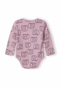 Bodi za bebe s dugim rukavima u mekoj ružičastoj tkanini, s ponavljajućim uzorkom crnog slona i dvorca, s ramenskim otvorima za lakše oblačenje.