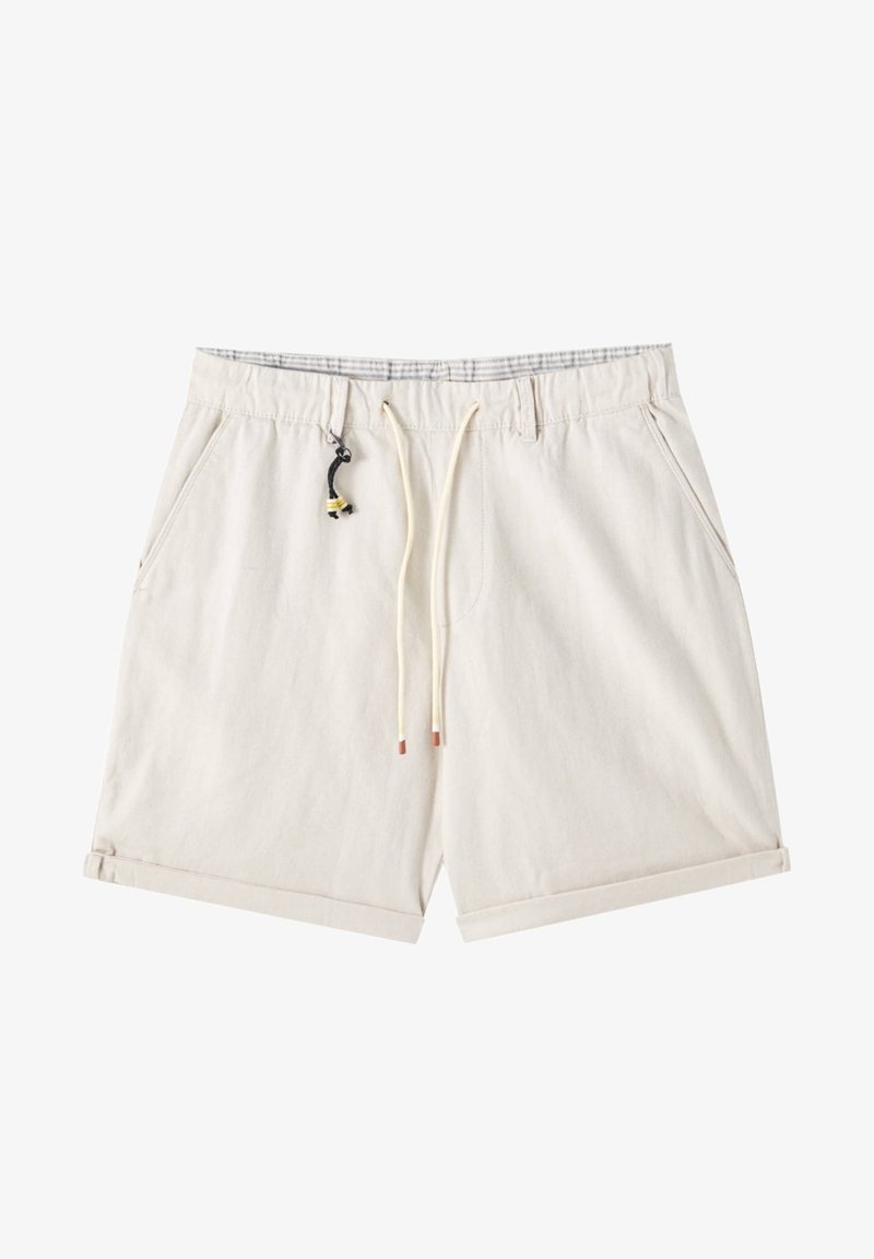 Shorts en coton beige avec une ceinture élastique, des poches avant et un cordon de serrage avec des accents noirs et jaunes. Revers pliés en bas.
