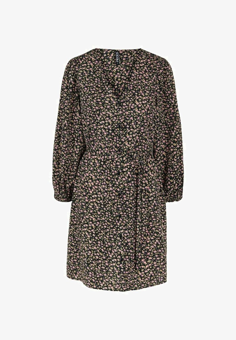 Vestito floreale con sfondo nero, caratterizzato da piccoli fiori rosa e bianchi, scollatura a V, lunghe maniche a palloncino e una cintura da annodare in vita.