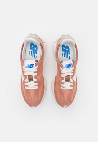 New Balance 327 UNISEX - Joggesko - sparrow