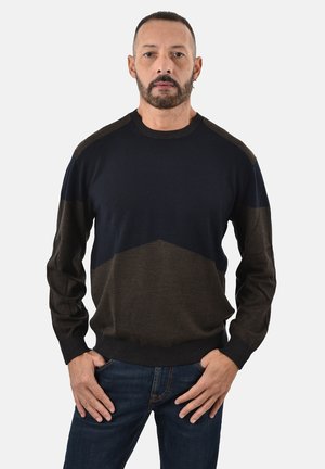Maglione in blu navy e verde oliva con design a blocchi di colore geometrici, scollo rotondo, maniche lunghe e polsini a coste. Tessuto morbido.