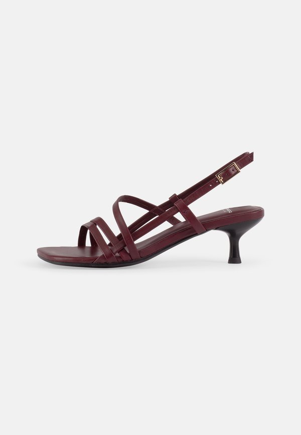 JONNA - Sandals - cherry