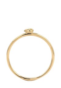 Goldring mit einem glatten, runden Band und einem kleinen, ovalen Oberdetail. Die Oberfläche ist poliert und reflektiert das Licht. Einfaches und minimalistisches Design.